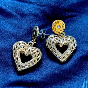 VANESSA MOONEY sweetheart earrings